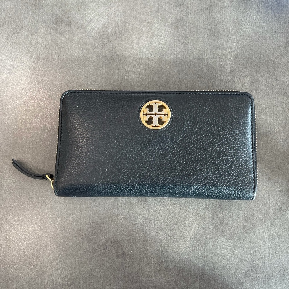 Tory Burch Wallet
